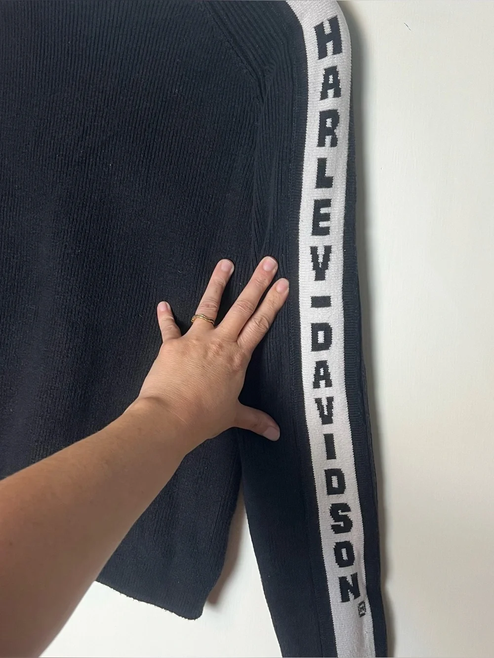Vintage Harley Davidson Womens Black Ribbed Sweater Grey Sleeve Stripe Sz XSmall